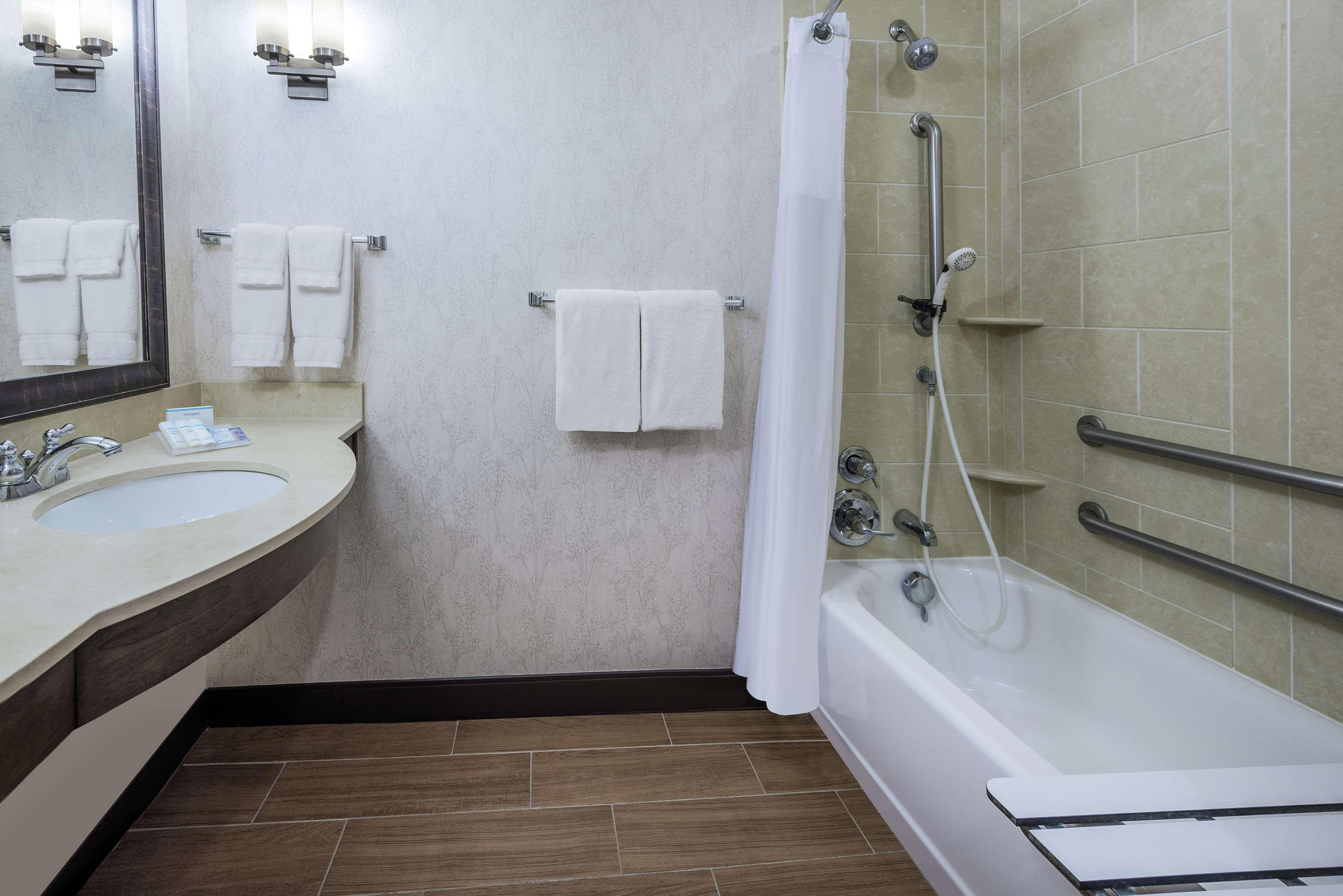 Hilton Garden Inn San Antonio/Rim Pass Drive Luaran gambar