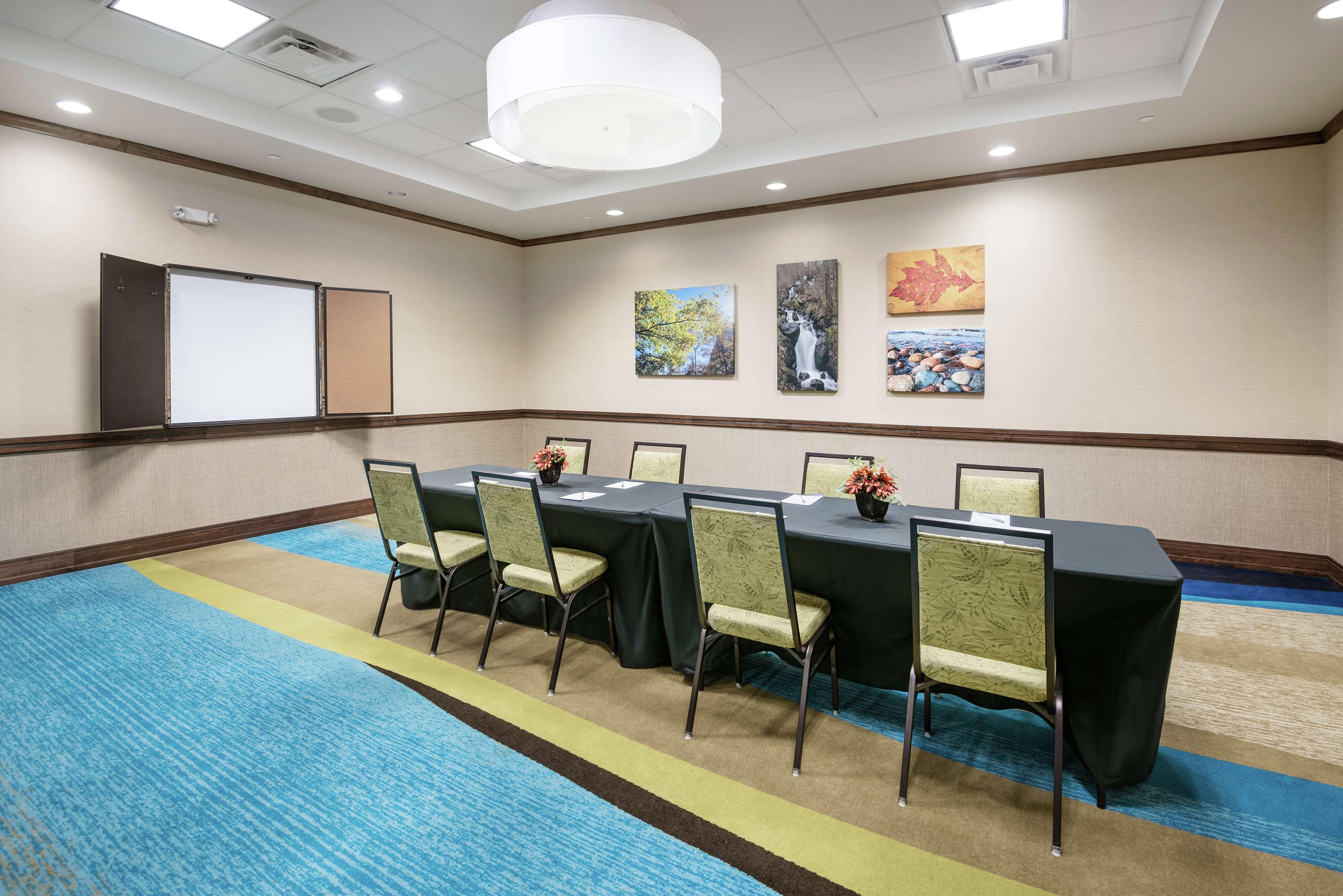 Hilton Garden Inn San Antonio/Rim Pass Drive Luaran gambar