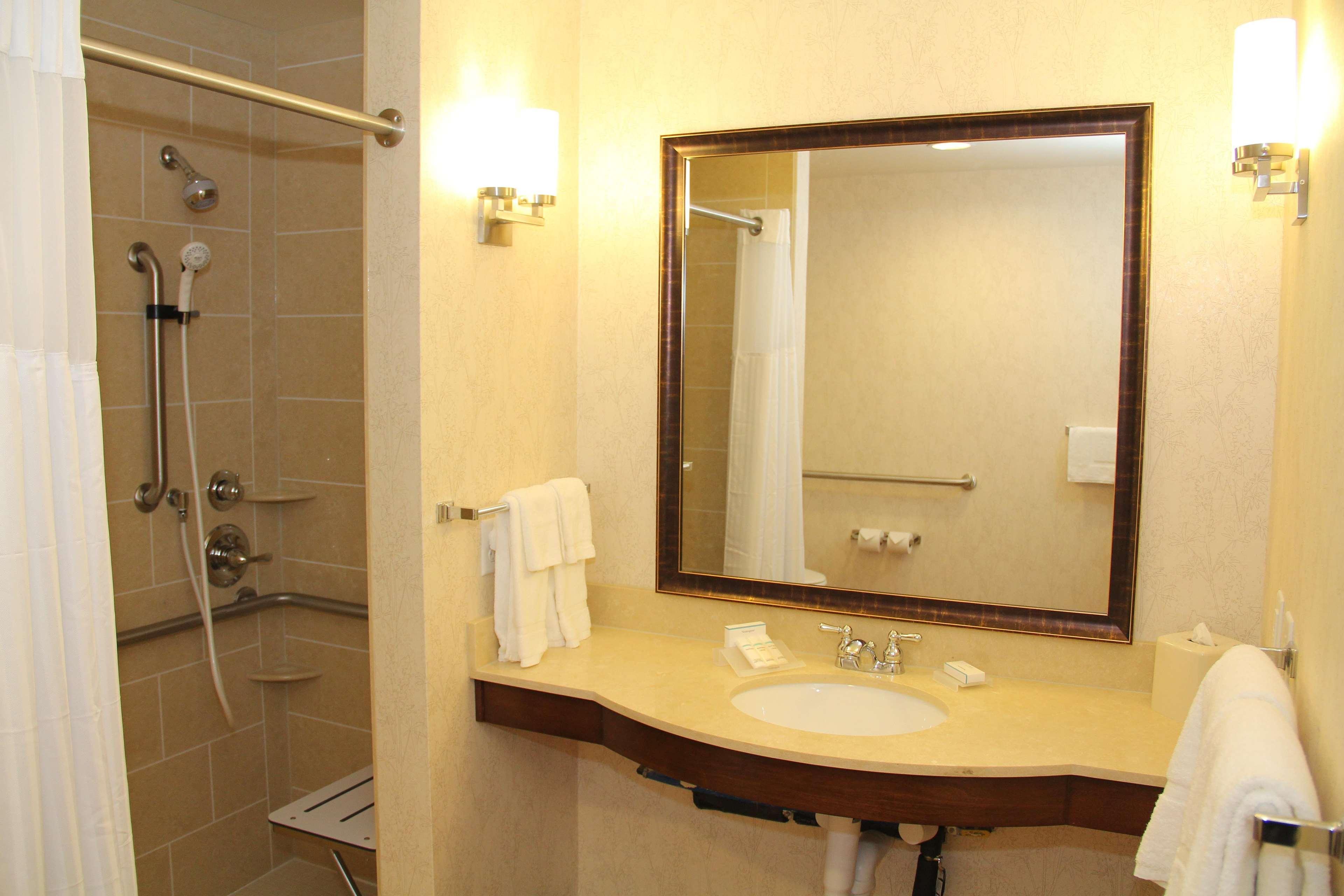 Hilton Garden Inn San Antonio/Rim Pass Drive Luaran gambar